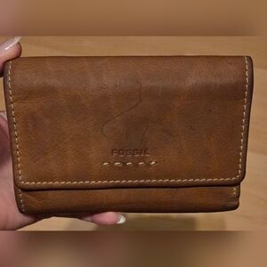 Vintage Genuine Leather Fossil Trifold Brown Wallet 6x4x1